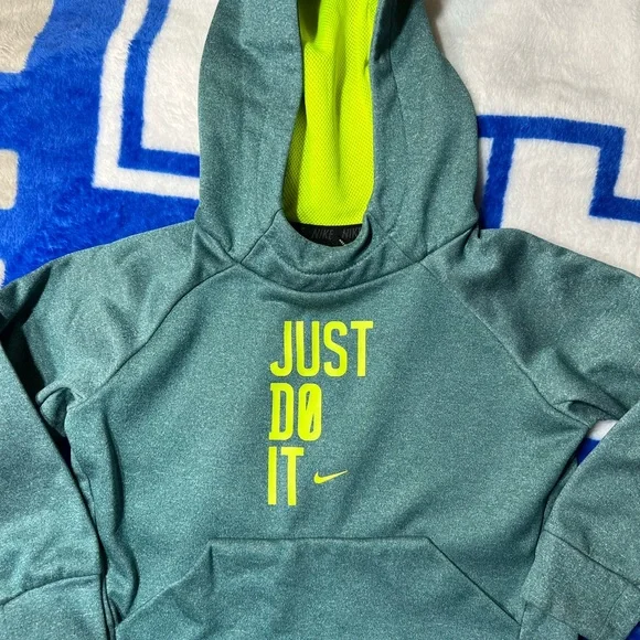 2t Nike hoodie bundle - Picture 4 of 4